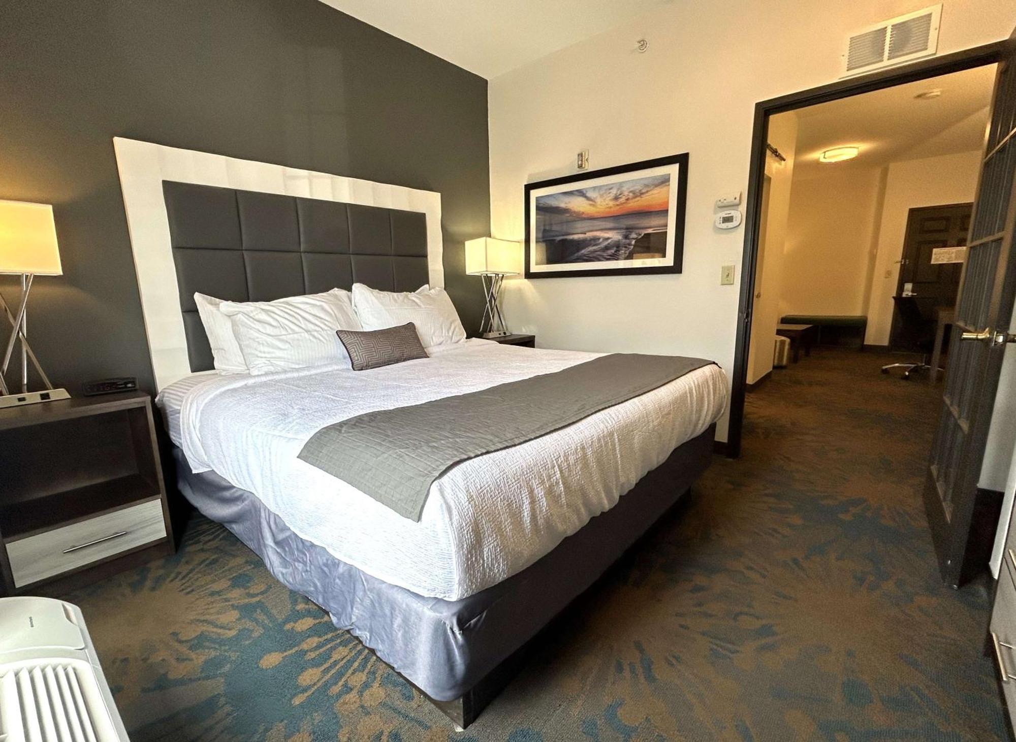 Hotel Western & 2*