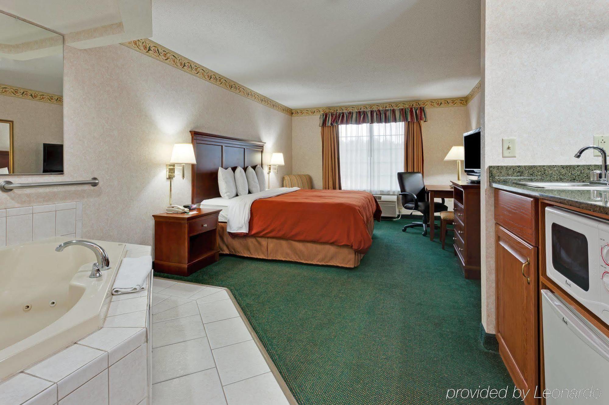 Erie Inn&suites Solstice Kearsarge