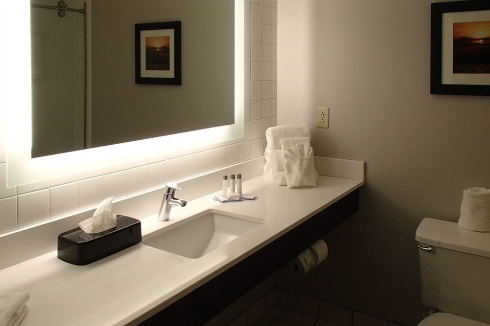 Hotel Western & 2*